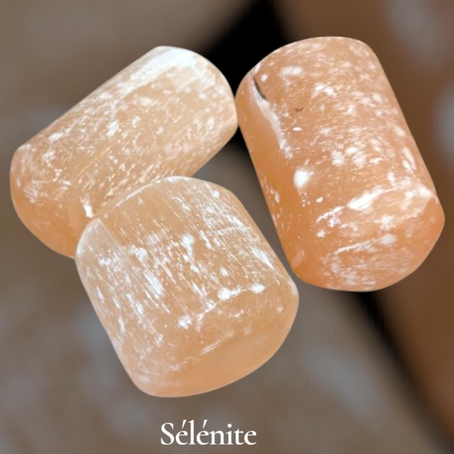 Pierre brute &quot;Sélénite orange&quot;