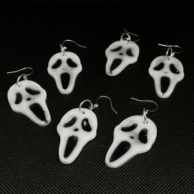 Ghostface Scream Earrings 