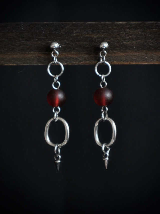 Cold Kiss Earrings