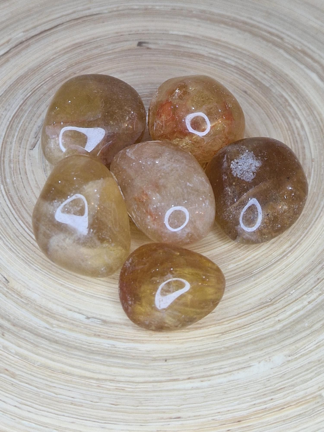 Fluorite jaune - Pierre roulée