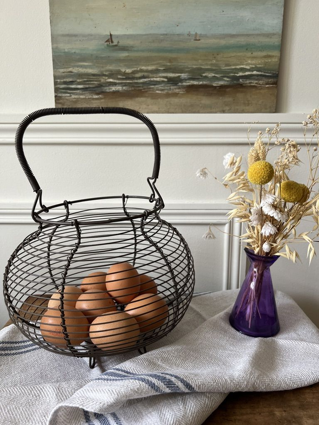 PAULETTE - Le panier à oeufs ou à salade ancien, filaire