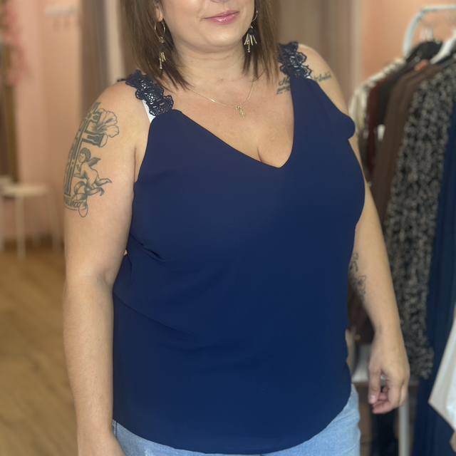 N634 -Top fluide dentelle 