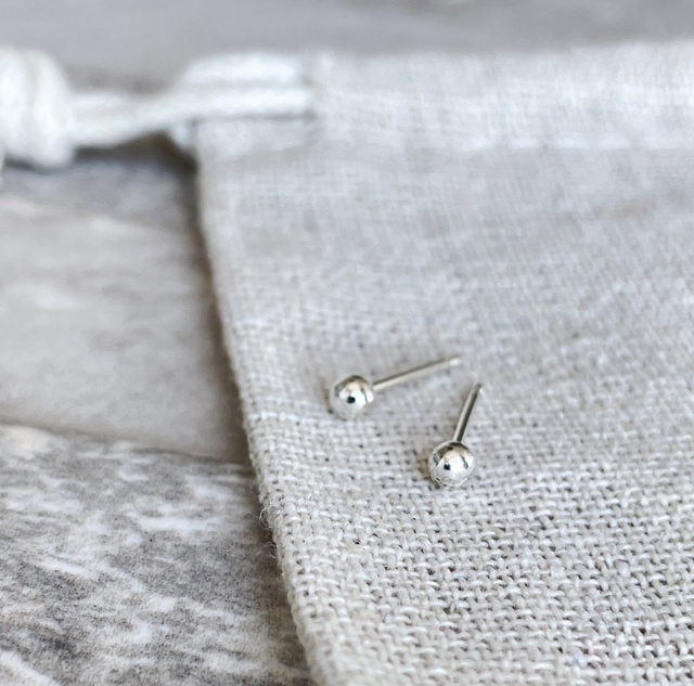 Tiny Dot Studs