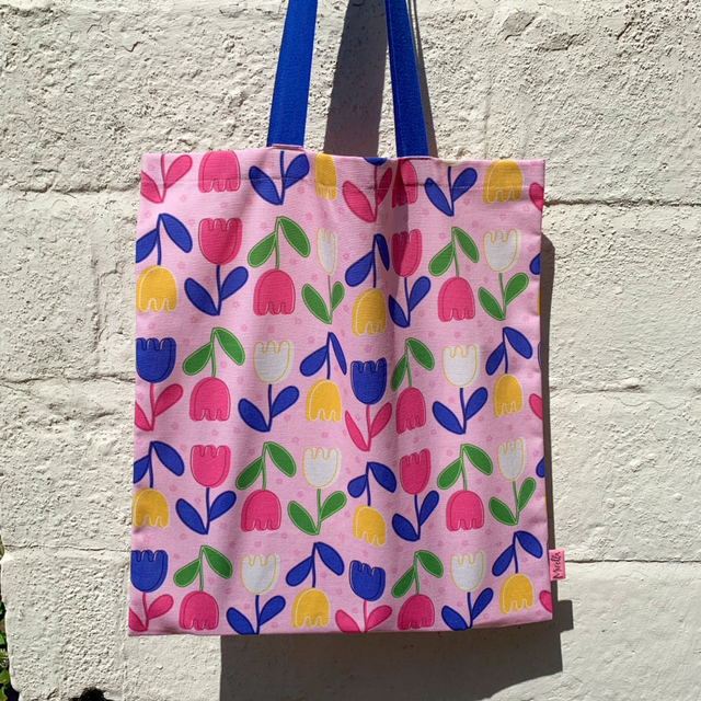 Tulip Tote Bag