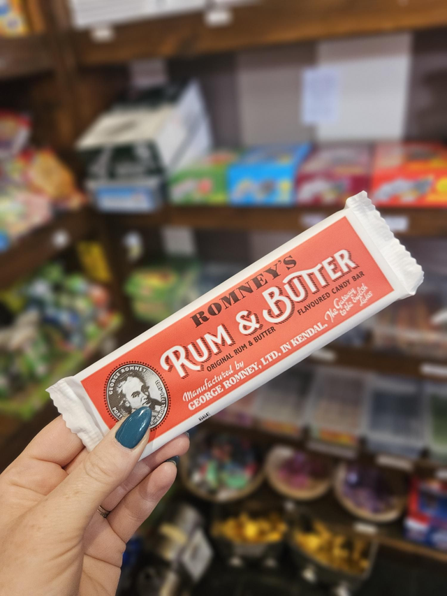 Romneys Rum &amp; Butter 