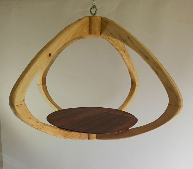 Suspension Bois Sapin - H37cm x L51cm - plateau noyer S003