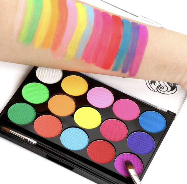 palette fard ( peinture a l’eau)