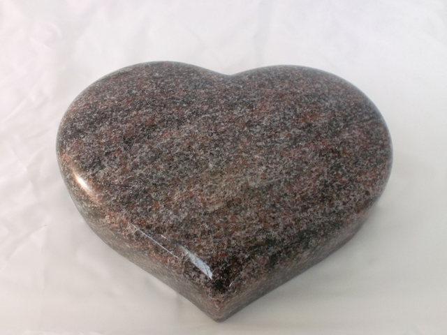 Herz Granit Himalaya 20x15x6 cm