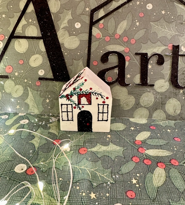 HOUSE DECORATION SIZE MEDIUM 