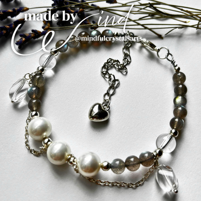 Made by Wind Series: Clear Quartz x Labradorite Bracelet