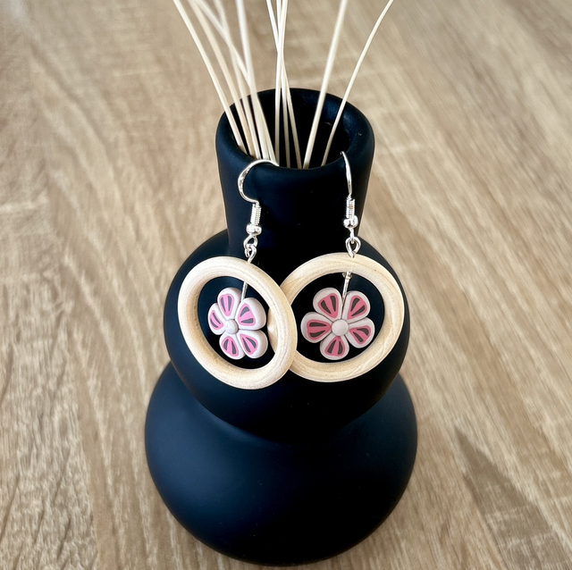 Boucles d&#039;oreilles pendantes &quot;Sakura&quot;