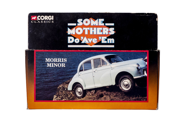 Corgi 96758 Some Mothers Do 'Ave 'Em! Morris Minor Model Car