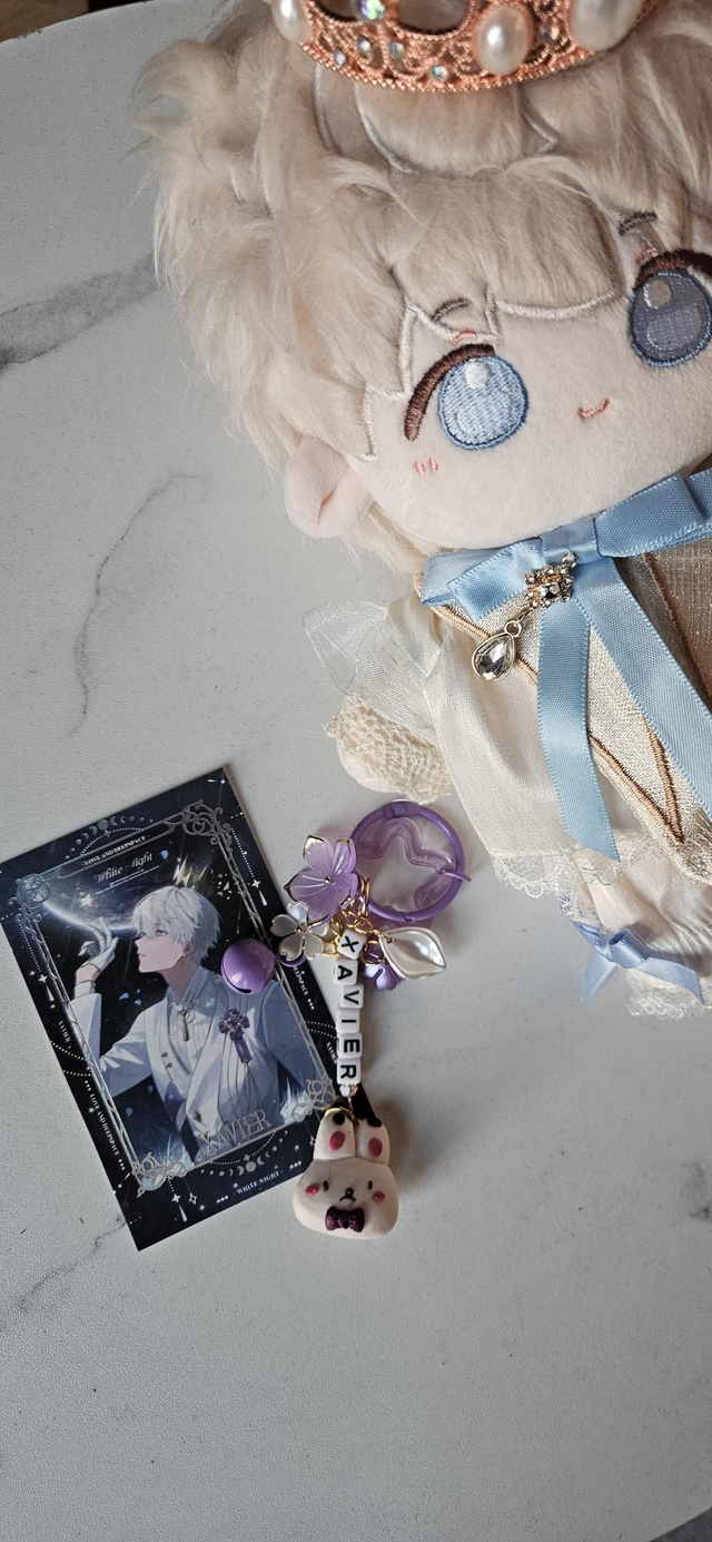 Love and deepspace keychai 