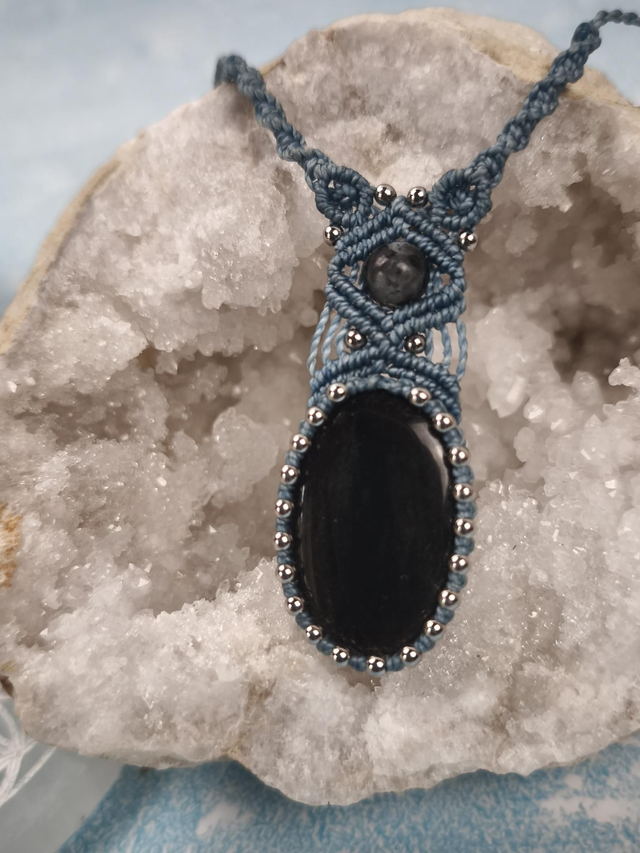 Collier obsidienne 