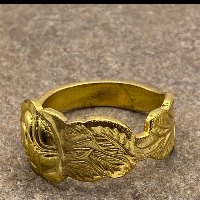 The Ring of Stornoway Roses