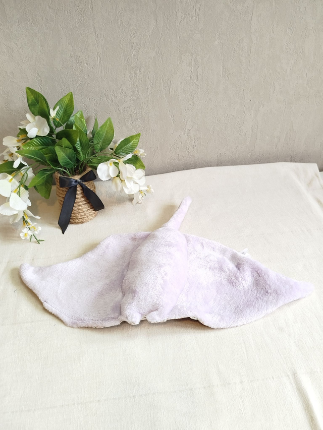 Raie manta lilas
