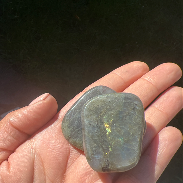 Labradorite 