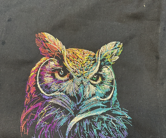 Tote -Coloured Owl