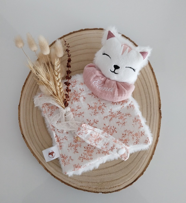 Commande mini chat fourrure blancpour Fanny "Terminer"