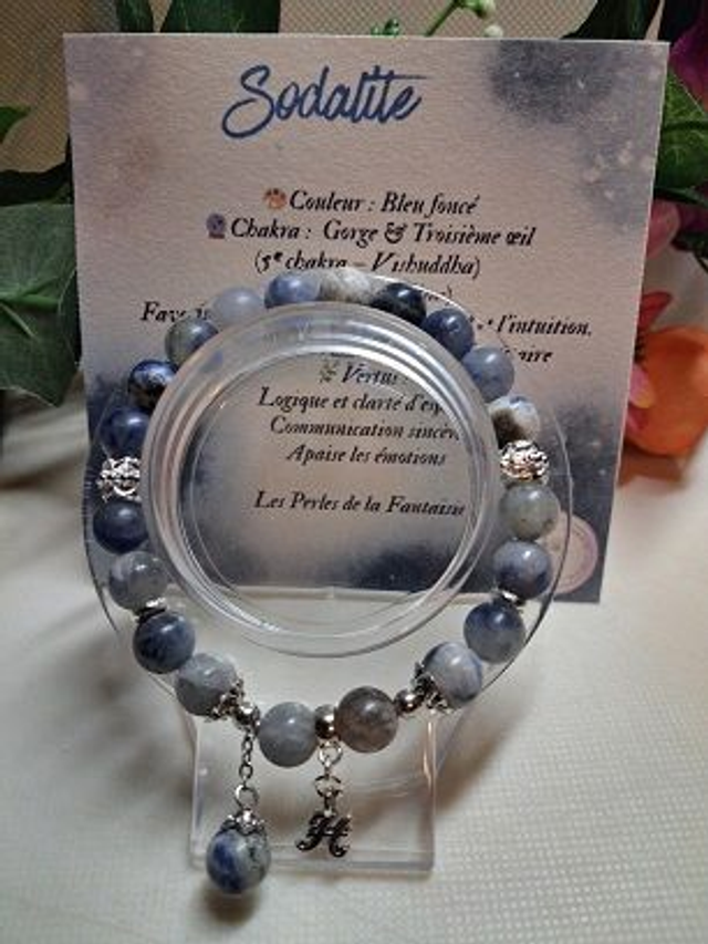 Bracelet en Sodalite + carte chakra incluse