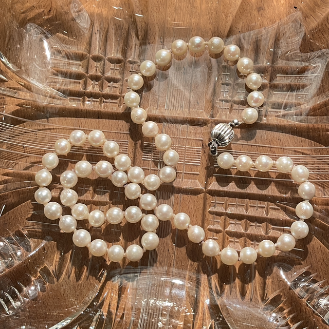 Vintage Zucht Perlenkette / Perlencollier mit Silberschliesse