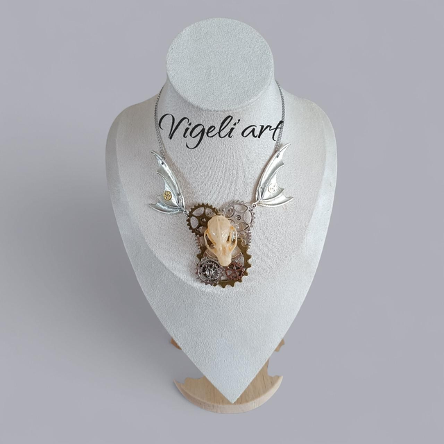 Collier steampunk chauve souris 