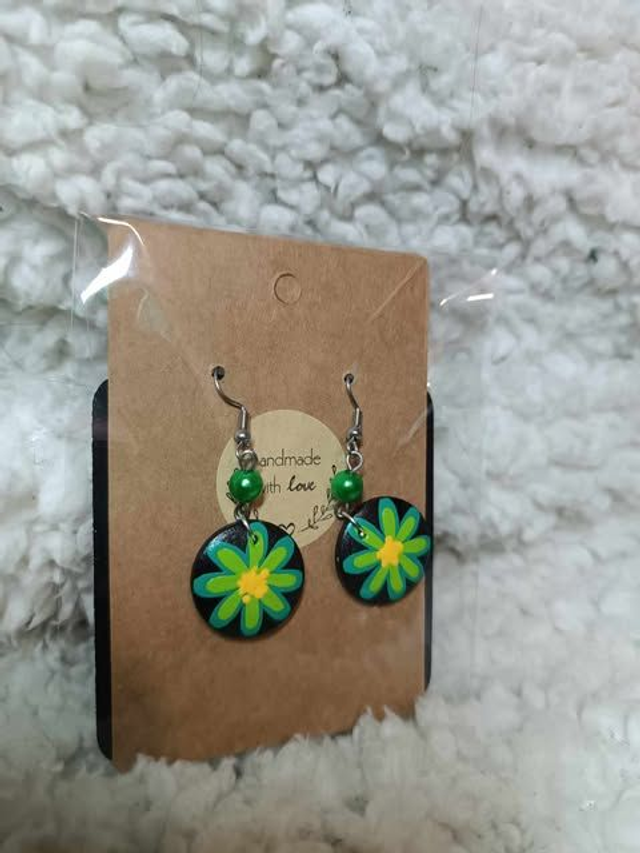 paire de boucles d&#039;oreilles 