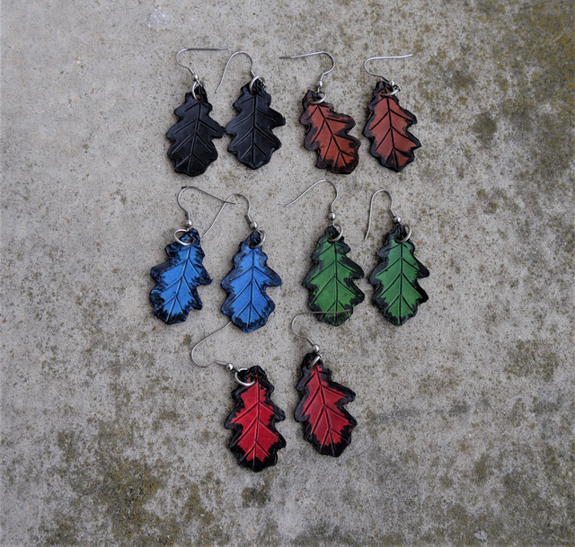 Boucles d'oreille en cuir Feuilles de Chêne