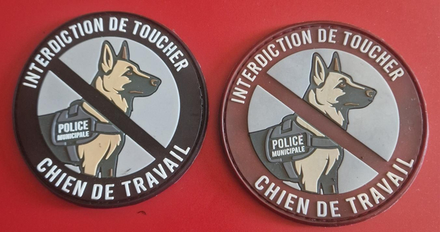 Patch Tissé – Police Municipale K9 « Interdiction de toucher – Chien de travail » – Rouge ou Noir