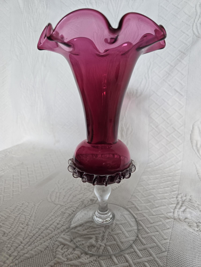 Vase en verre soufflé 