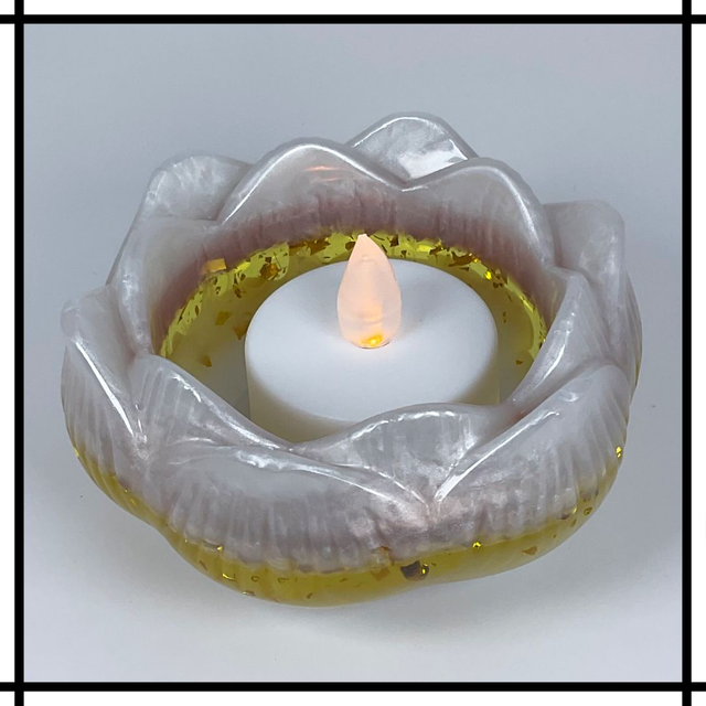 Handmade Resin Small Flower Tealight Holder – Hodge Podge White &amp; Gold | Decorative Mindfulness Home Décor - SFT-008