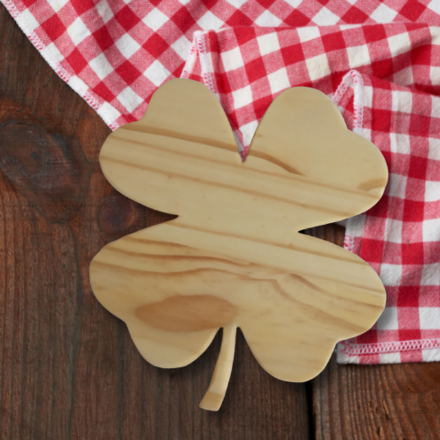 Dessous de plat en bois trèfle