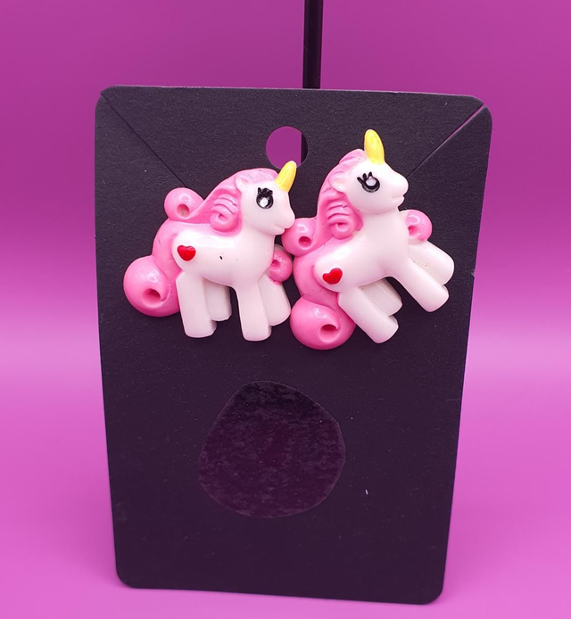 Clip Ons White Unicorn 