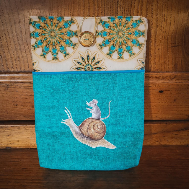 Pochette à livre "La Souris et l'Escargot" - Format manga / gros poche