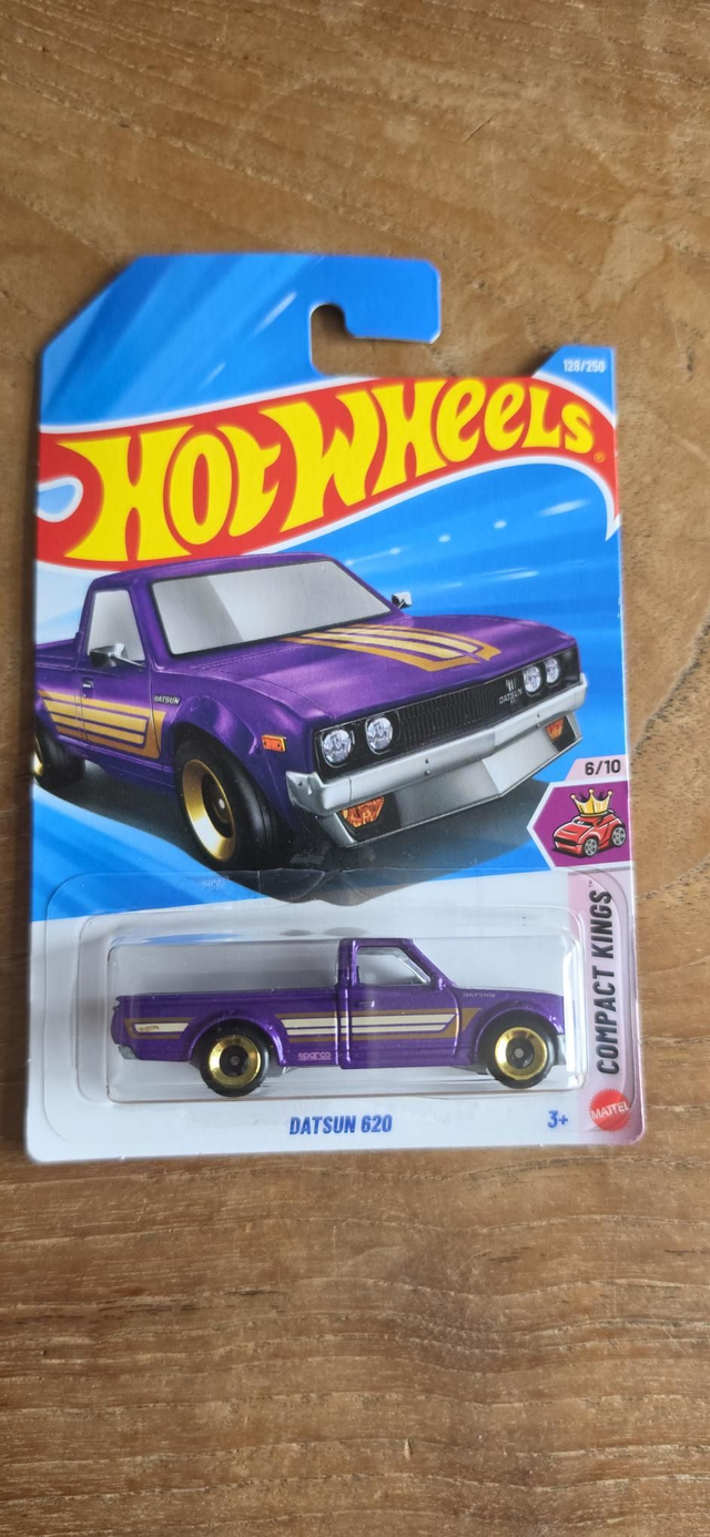 Datsun 620