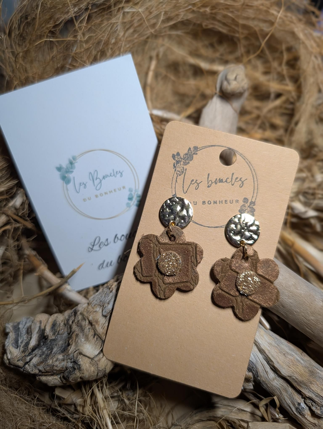 Boucles d'oreilles Mini fleur rétro bronze m1102