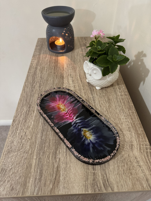Large Resin Trinket Tray – Black with Pink Crystals &amp; 3D Blooms