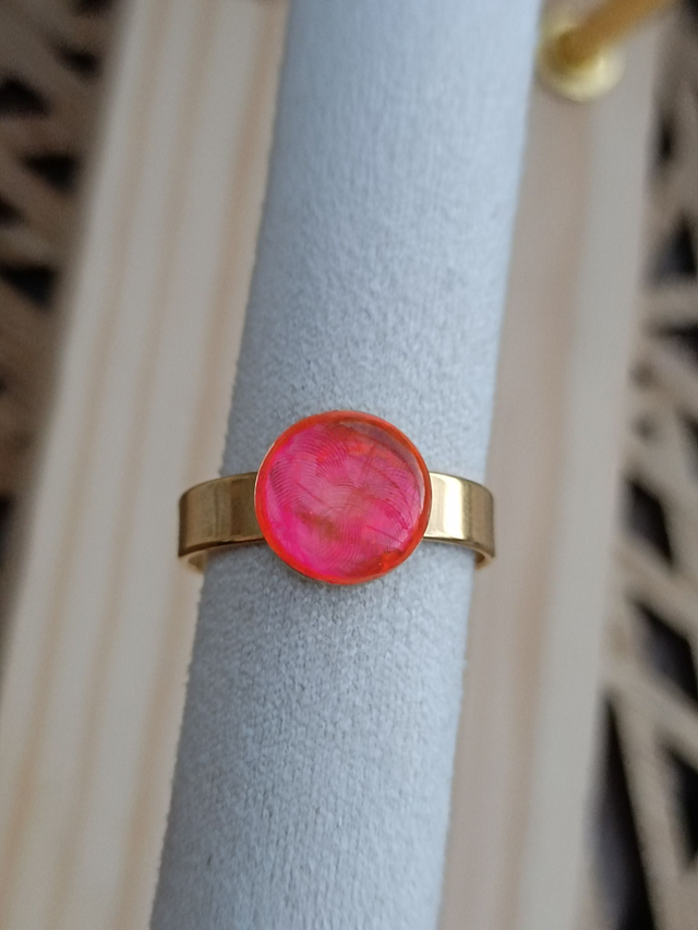 Bague fine réglable 8 mm - Or - Résine Rose