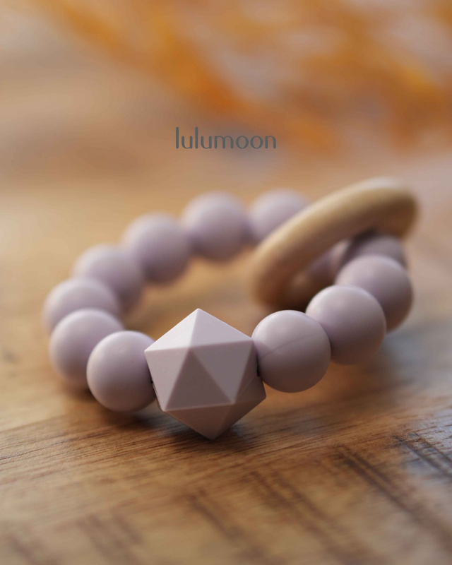 Mordedor de mano (con anilla) | LAVANDA