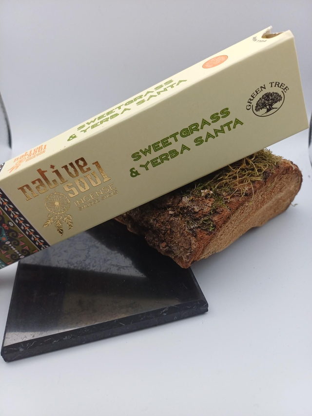 Encens sweetgrass et yerba santa