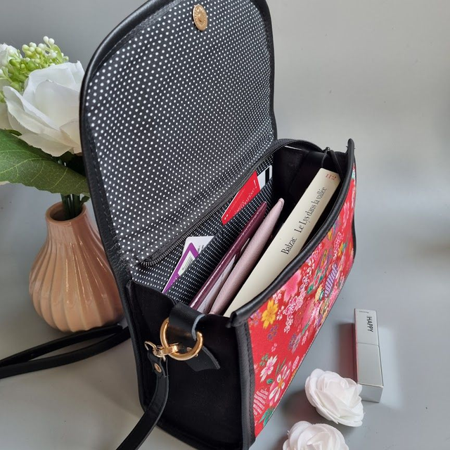 Mini-sac cartable "Miya" rouge doré & simili cuir noir