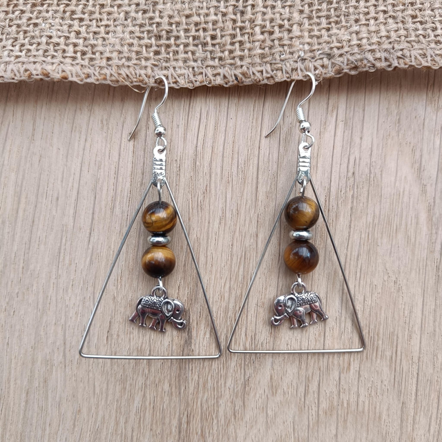 Boucles d&#039;oreilles triangle en Œil de tigre