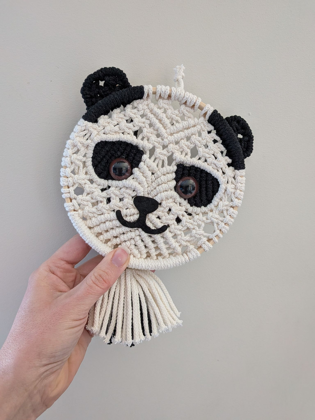 Décoration murale en macramé - Modèle PANDA