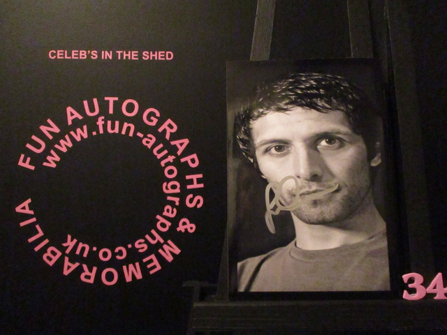 Sean Cernow Authentic Autographed B&amp;W 6x4 Photograph (34)