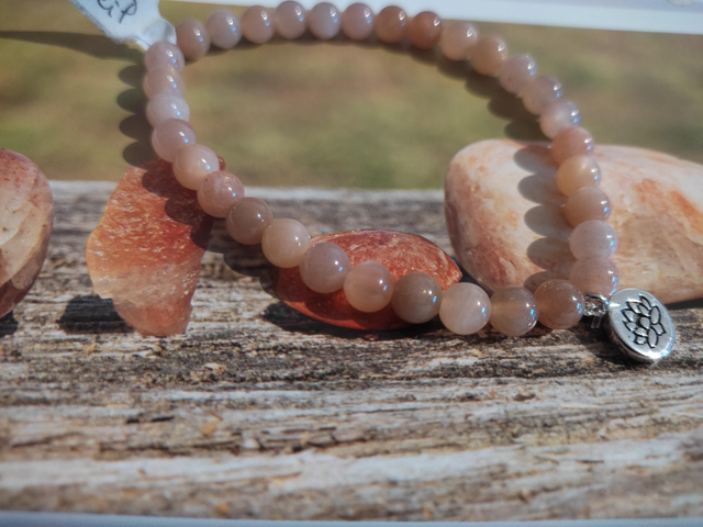 Pierre Du Soleil 6 Mm Et Fleur De Vie