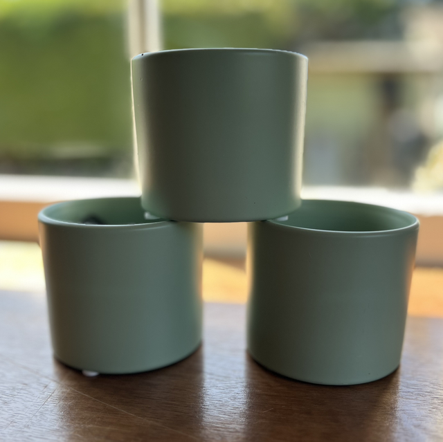 Mint green pot