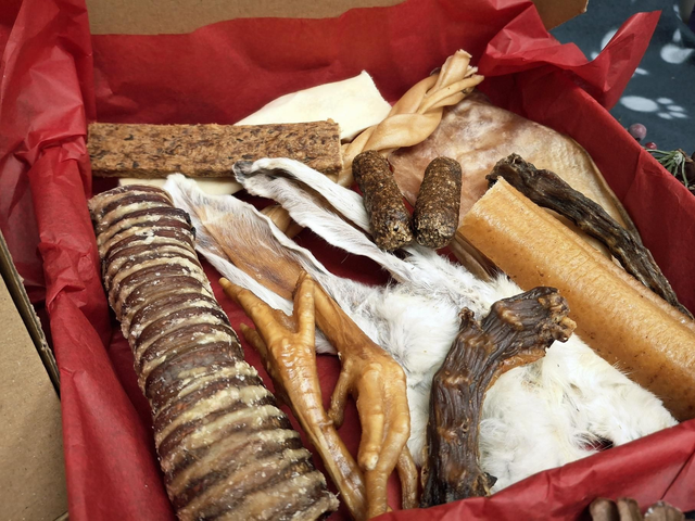 Christmas Treat Box - Natural Treats