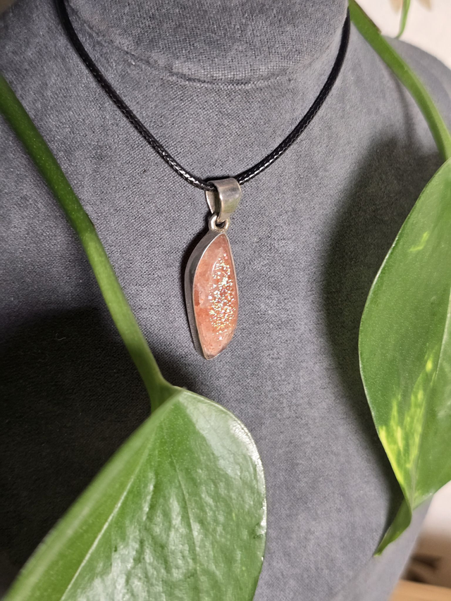 Pierre de Soleil naturelle, argent 925 (Qualité AA)