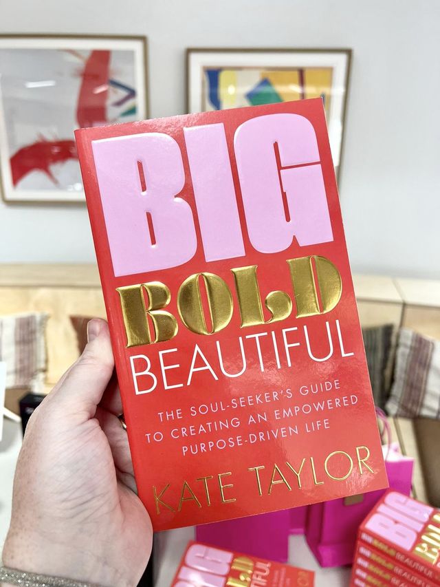 BIG BOLD BEAUTIFUL book 