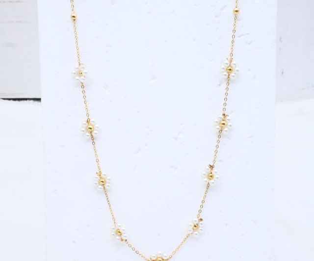 Collier marguerite perle de nacre 